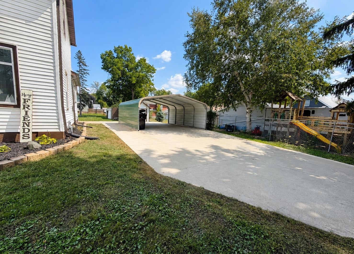 214 N 12 Street - Photo 2