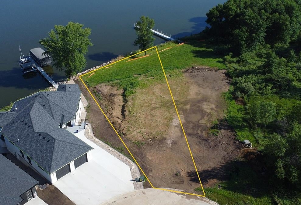 Photo 1 of 5 — 16 Helen Avenue, Milford, IA 51351