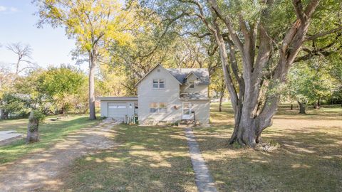 Photo of 1911 Boston Avenue, Spirit Lake, IA 51360 (MLS # 251316)