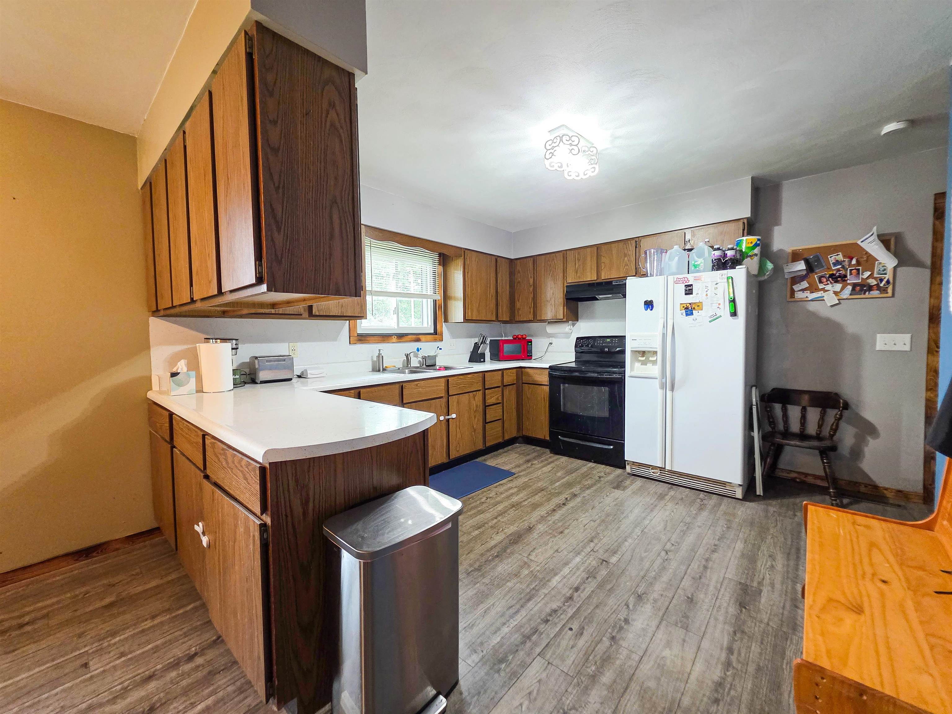 1102 Bruce Street Street - Photo 3