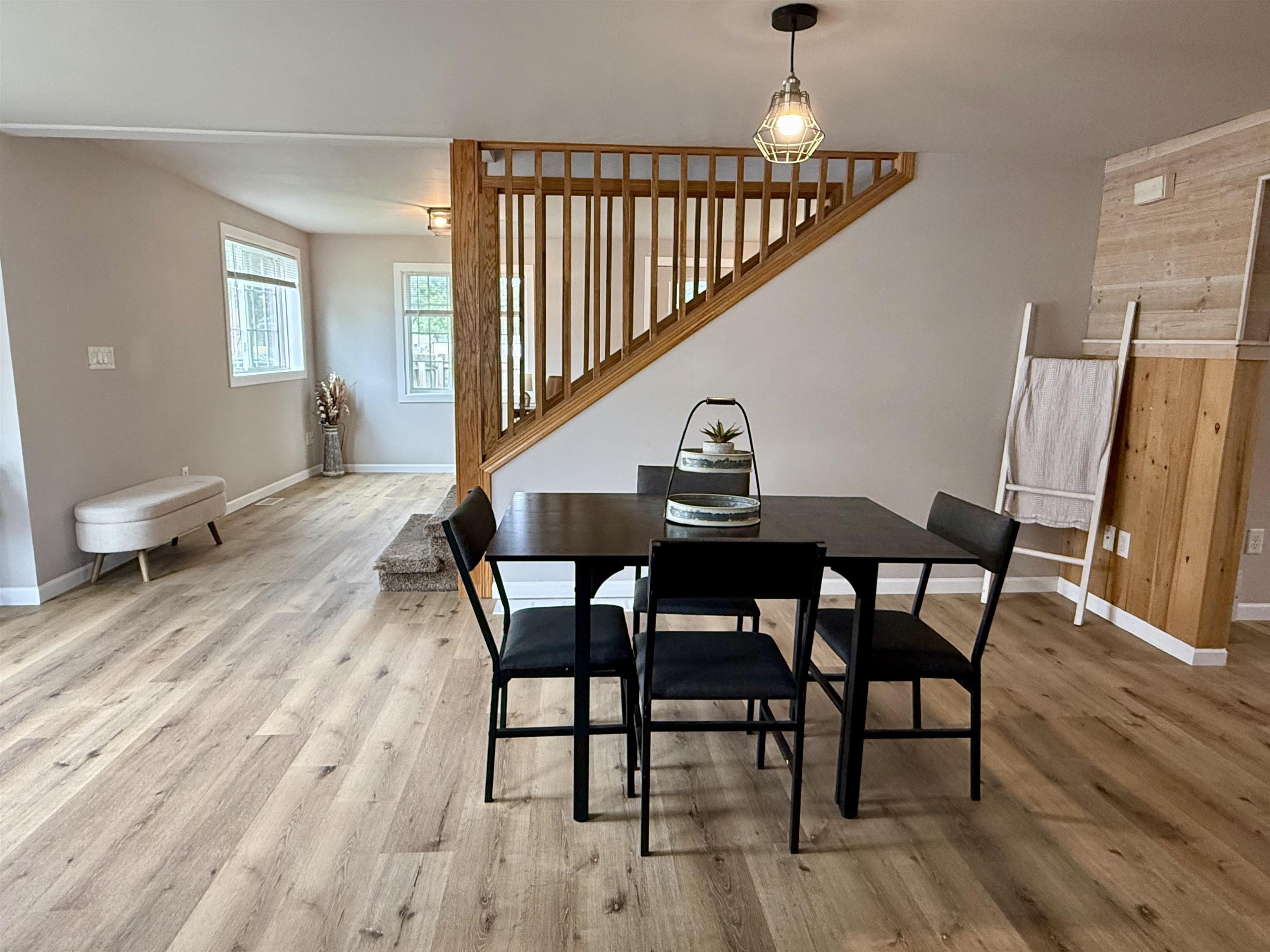 609 4Th Avenue W - Photo 3
