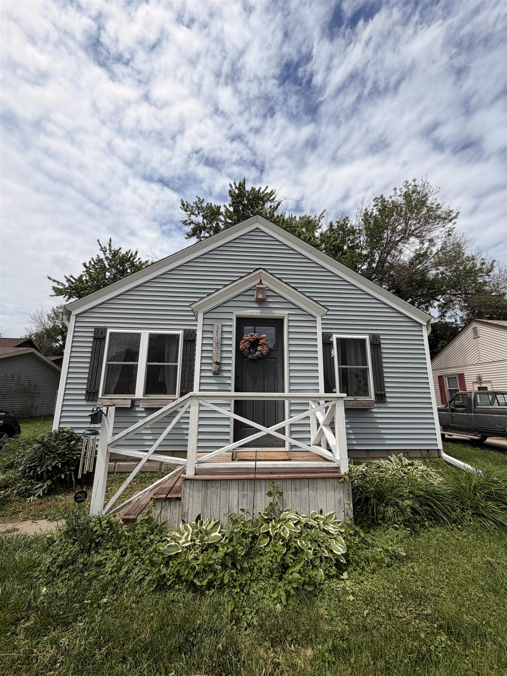 Photo 1 of 27 — 1111 3rd Avenue W, Spencer, IA 51301