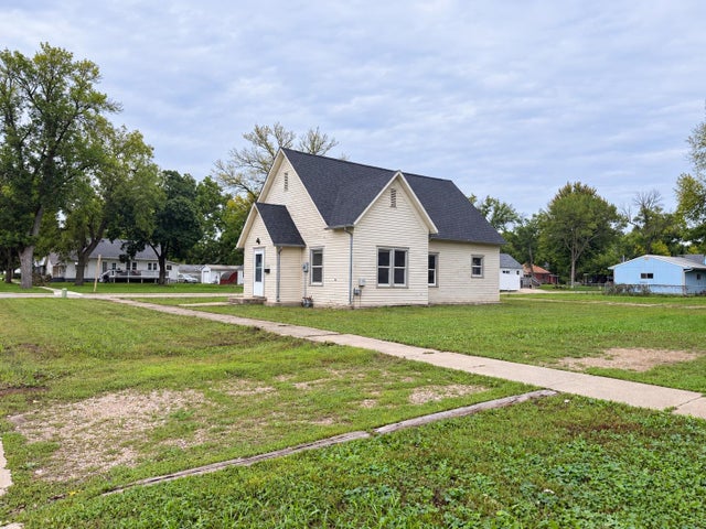 520 N 4th Street