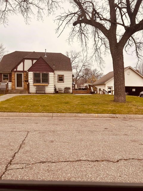 Photo of 115 W 1st Avenue S, Estherville, IA 51334 (MLS # 251484)