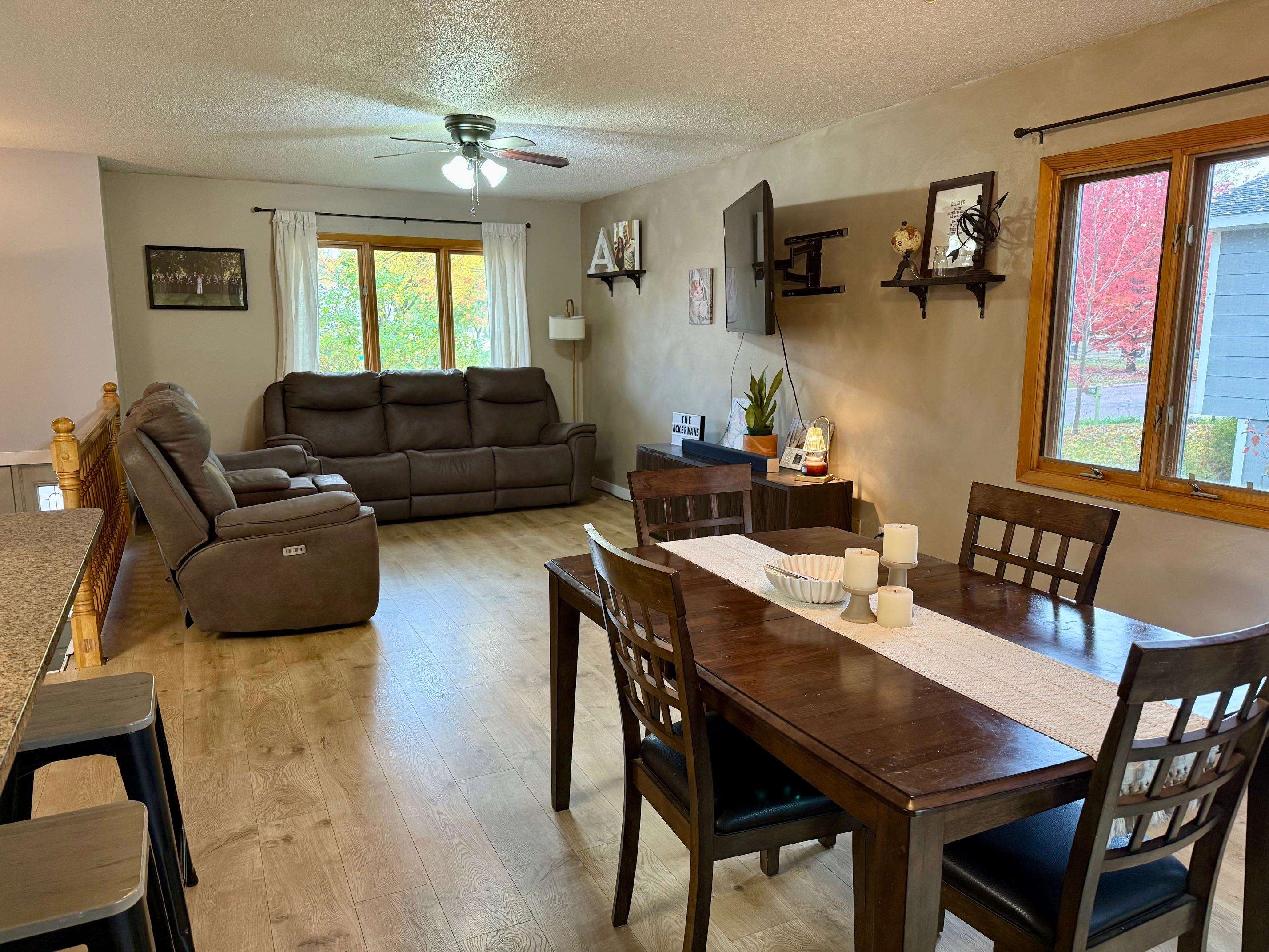 906 6th Street - Photo 4