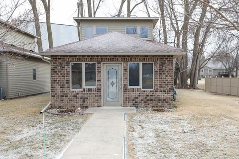 Photo of 342 Benit Drive #14, Arnolds Park, IA 51331 (MLS # 260050)