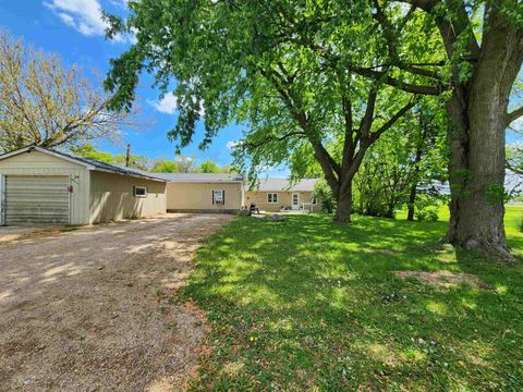 Photo of 206 E ATTICA Street, Marathon, IA 50565 (MLS # 250630)