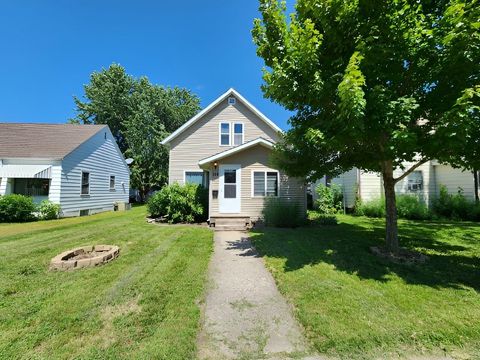 Photo of 319 E 11TH STREET Street, Spencer, IA 51301 (MLS # 251209)