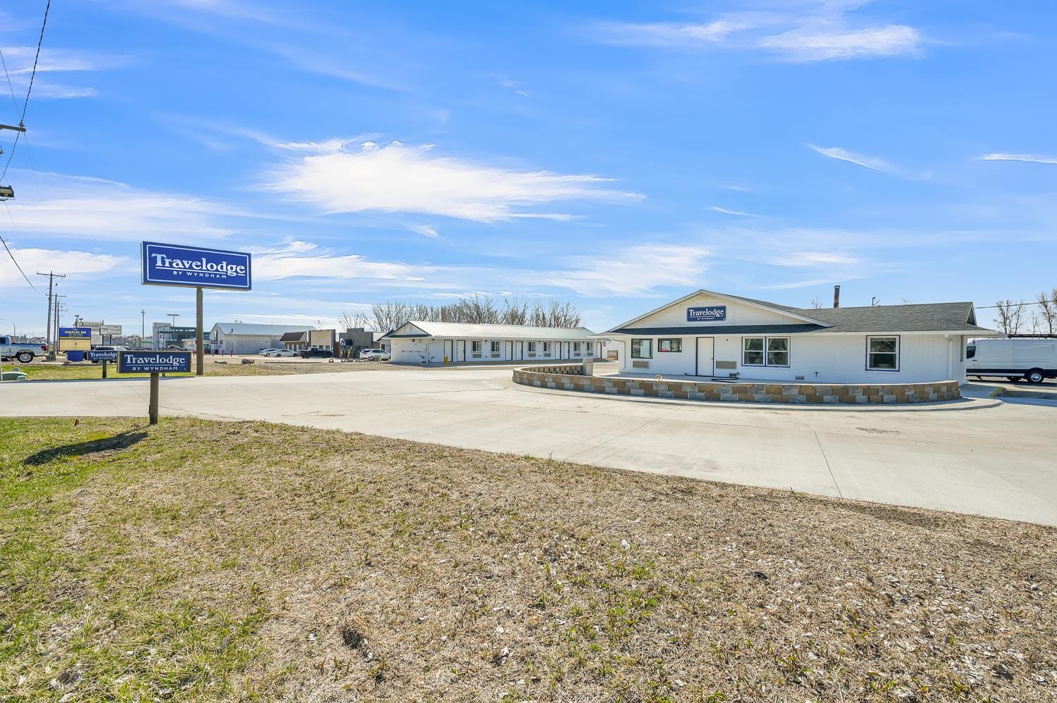 Photo 1 of 53 — 1905 18th Street, Spirit Lake, IA 51360