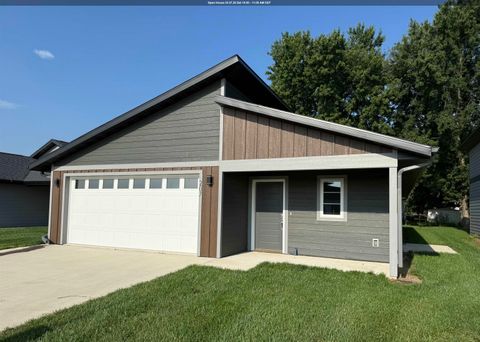 Photo of 207 34th Avenue W, Spencer, IA 51301 (MLS # 231319)