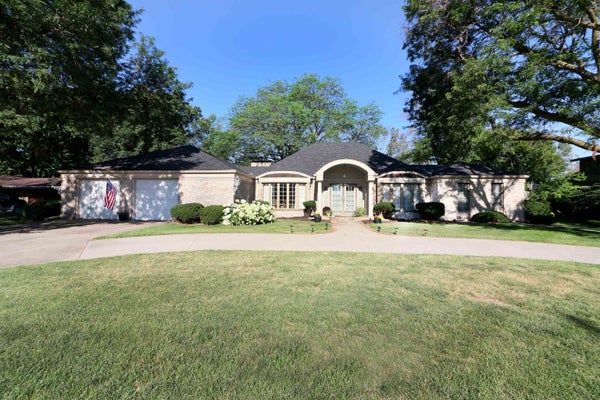 1423 18TH AVE W, SPENCER, IA 51301 - Image 66e6718bbc5c47cb856a5a8d1d21b39e/3408615780