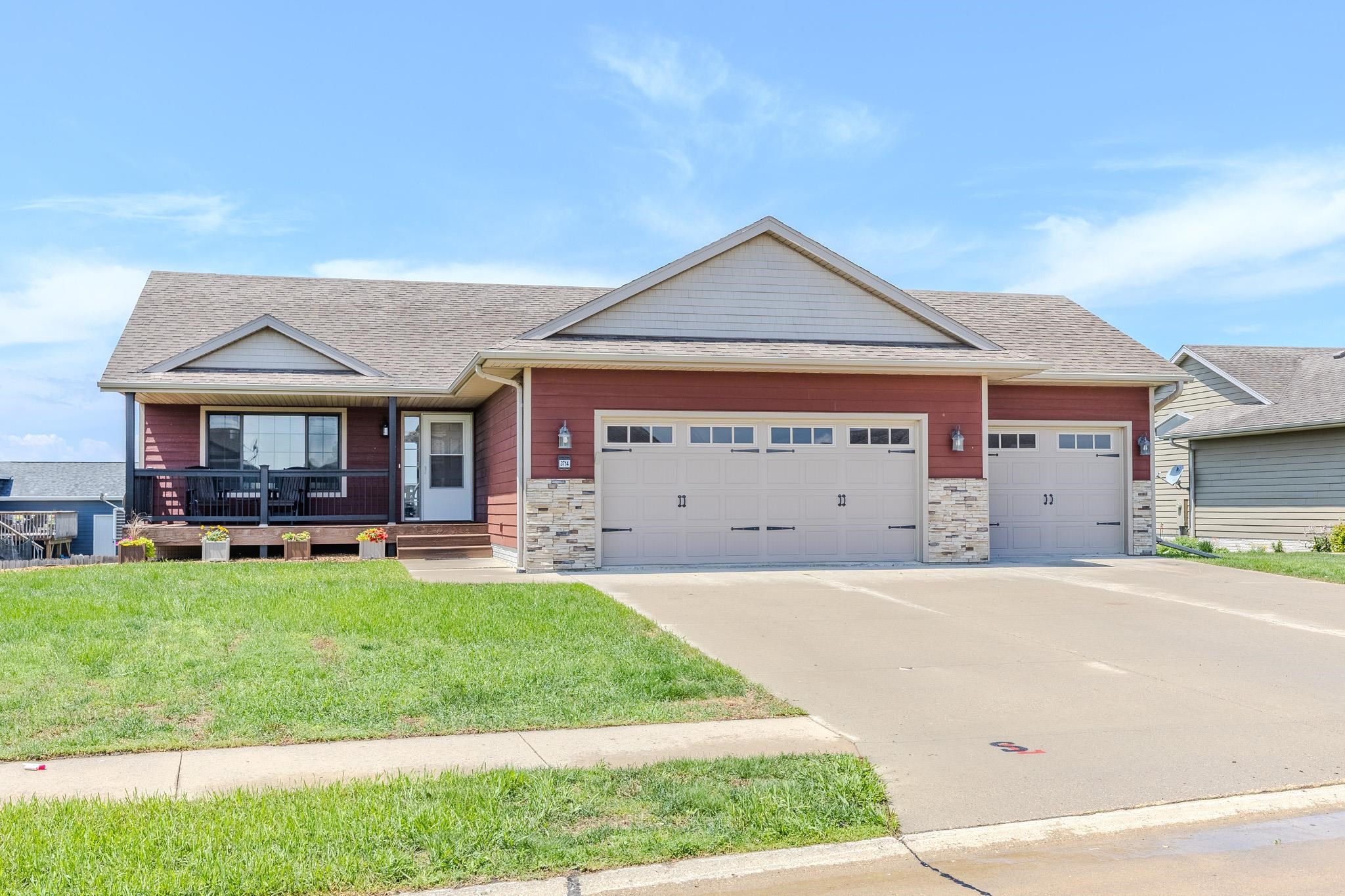 Photo 1 of 44 — 3714 Keystone Circle, Spirit Lake, IA 51360