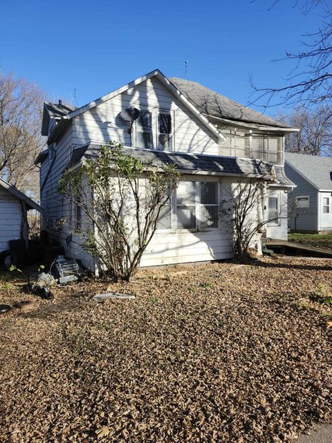 Photo of 315 W Maple Street, Ringsted, IA 50578 (MLS # 260224)