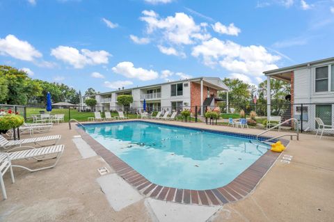 Photo of 1700 Country Club Drive #206, Okoboji, IA 51355 (MLS # 251231)
