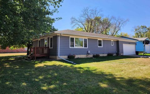 Photo of 403 NW 2nd Street, Pocahontas, IA 50574 (MLS # 251262)