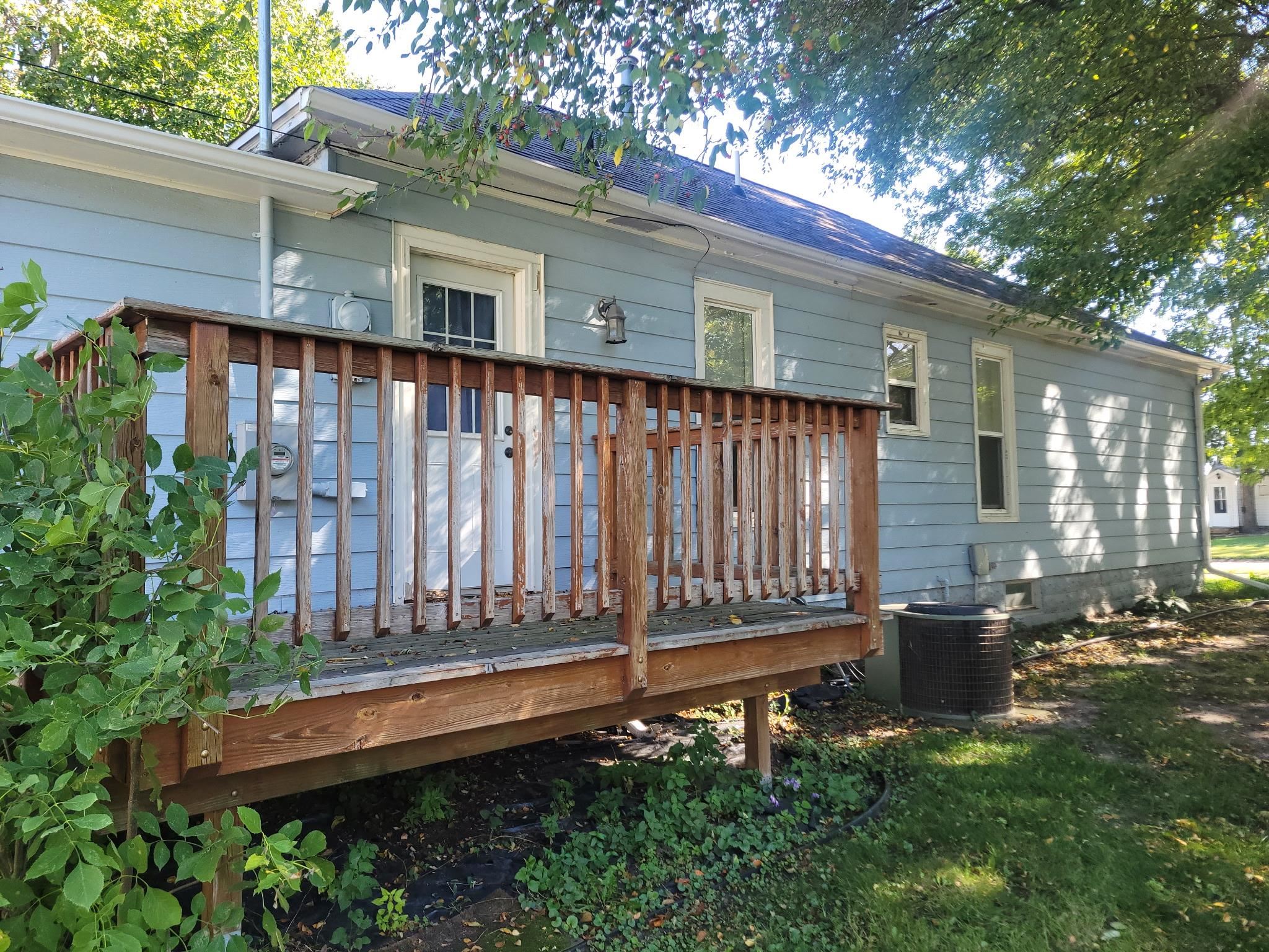 2110 Gary Avenue - Photo 2