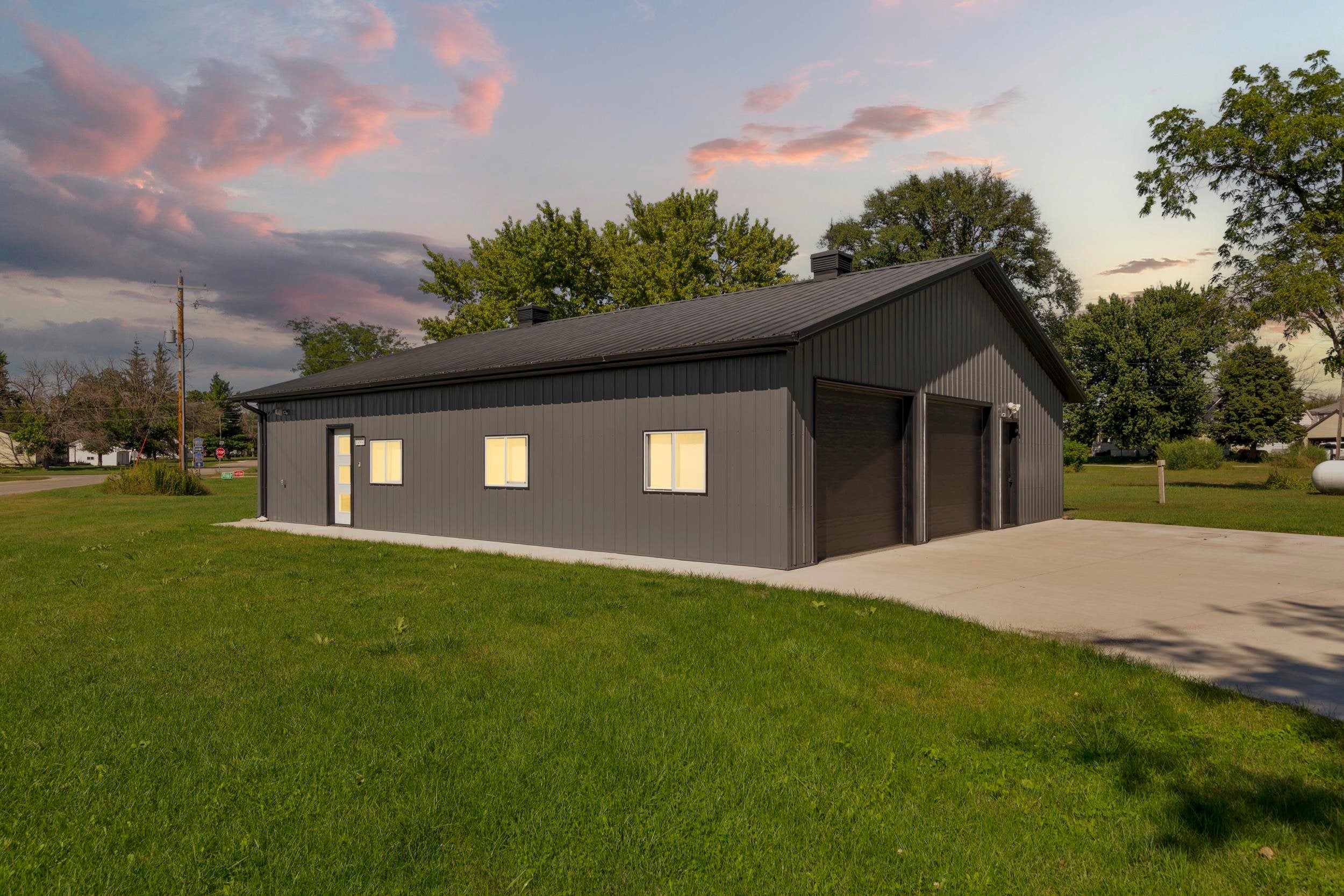 1202 Doon Street - Photo 4