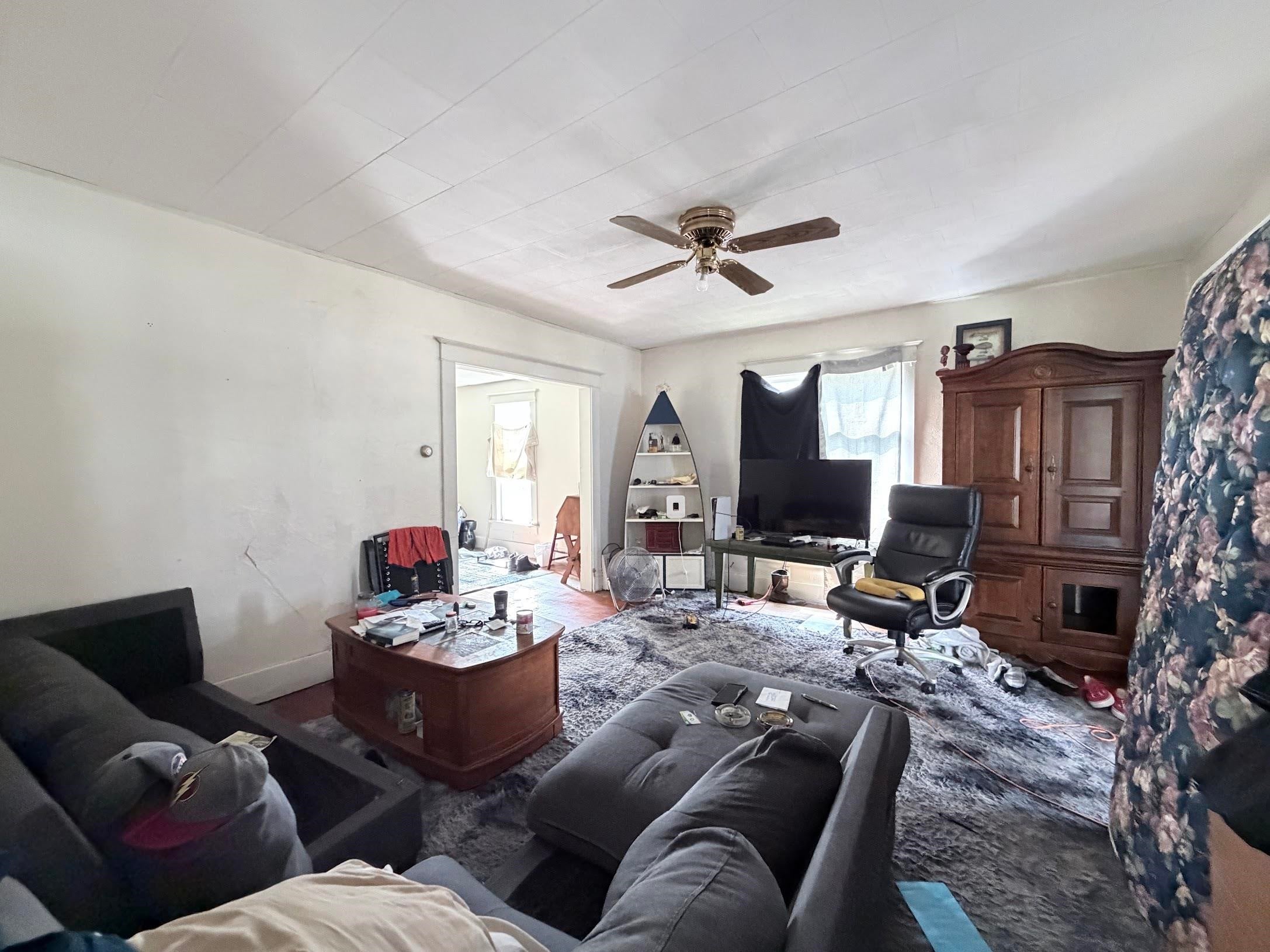 1506 Center Street - Photo 3