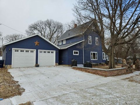1710 Denver Avenue, Spirit Lake, IA 51360 - MLS#: 250061