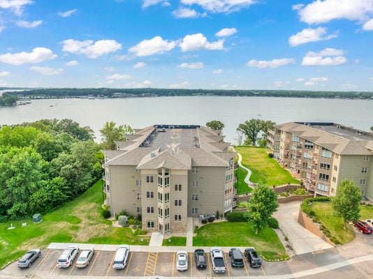 425 240TH AVE # 300, ARNOLDS PARK, IA 51331 - Image 819f5ffbd84bed85fddded507b648bd8/284492886