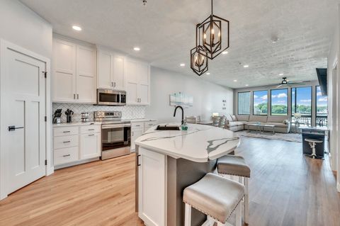 Photo of 570 Linden Drive #203, Arnolds Park, IA 51331 (MLS # 250844)