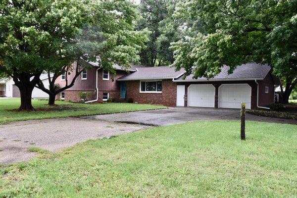 939 6TH ST, OCHEYEDAN, IA 51354 - Image 95cf2c18c2acea3fa1be4da02fd22f2d/275203664