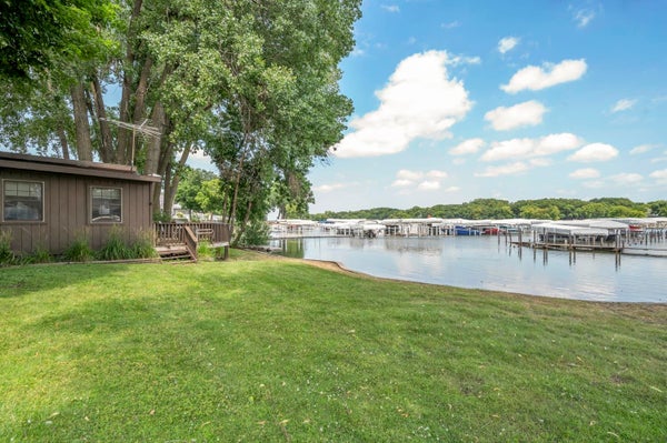 92 ROHR ST # 7, ARNOLDS PARK, IA 51331 - Image 9b1ca3b5bf92e78bf9feaba1b4b44139/3647819787