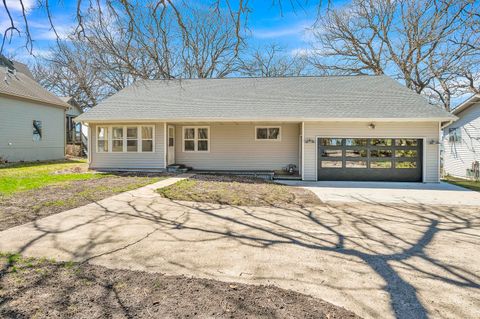 Photo of 870 252nd Avenue, Orleans, IA 51360 (MLS # 251656)