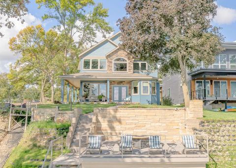 Photo of 2212 Manhattan Boulevard, Wahpeton, IA 51351 (MLS # 251243)