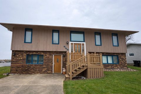 Photo of 426 N 19th St, Estherville, IA 51334 (MLS # 251678)