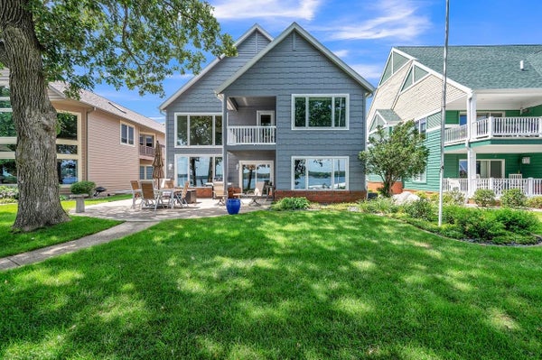 15532 LANDINGS AVE, SPIRIT LAKE, IA 51360 - Image b67fcfcaa130b21e3c17a74a33ecccf5/1507827961