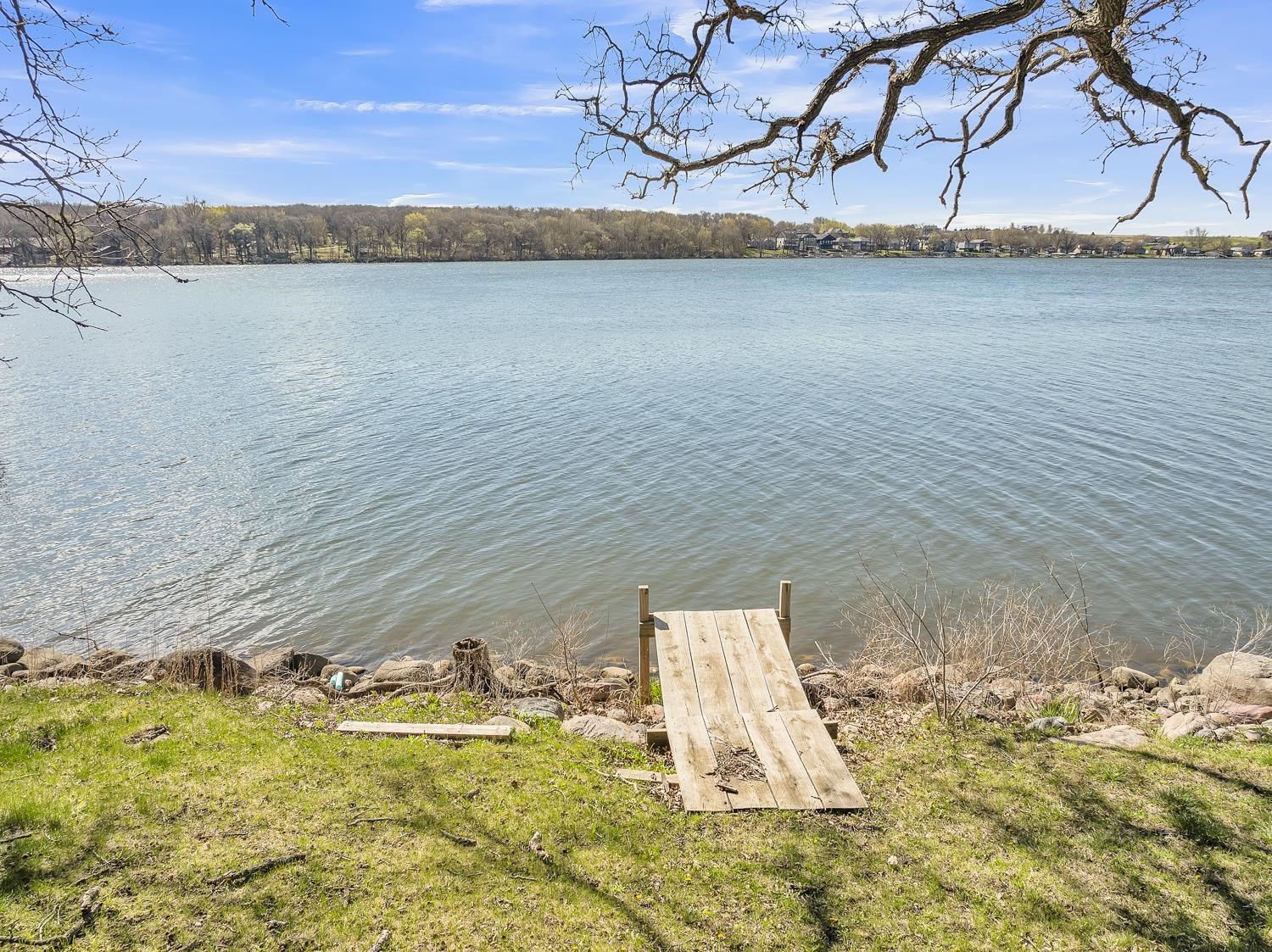 Photo 1 of 25 — 16876 255th Avenue, Spirit Lake, IA 51360
