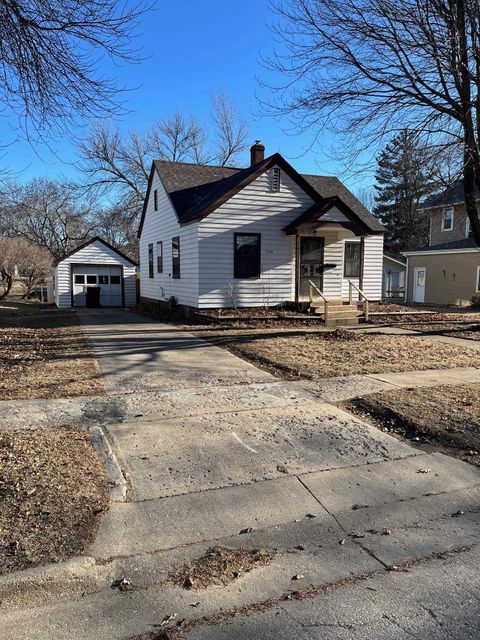 1114 N 6th Street, Estherville, IA 51334 - MLS#: 250050