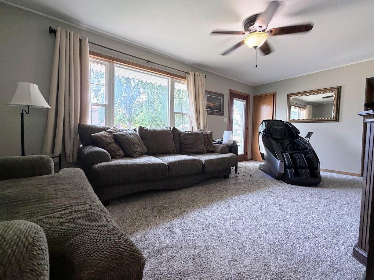 1707 Union Street - Photo 2