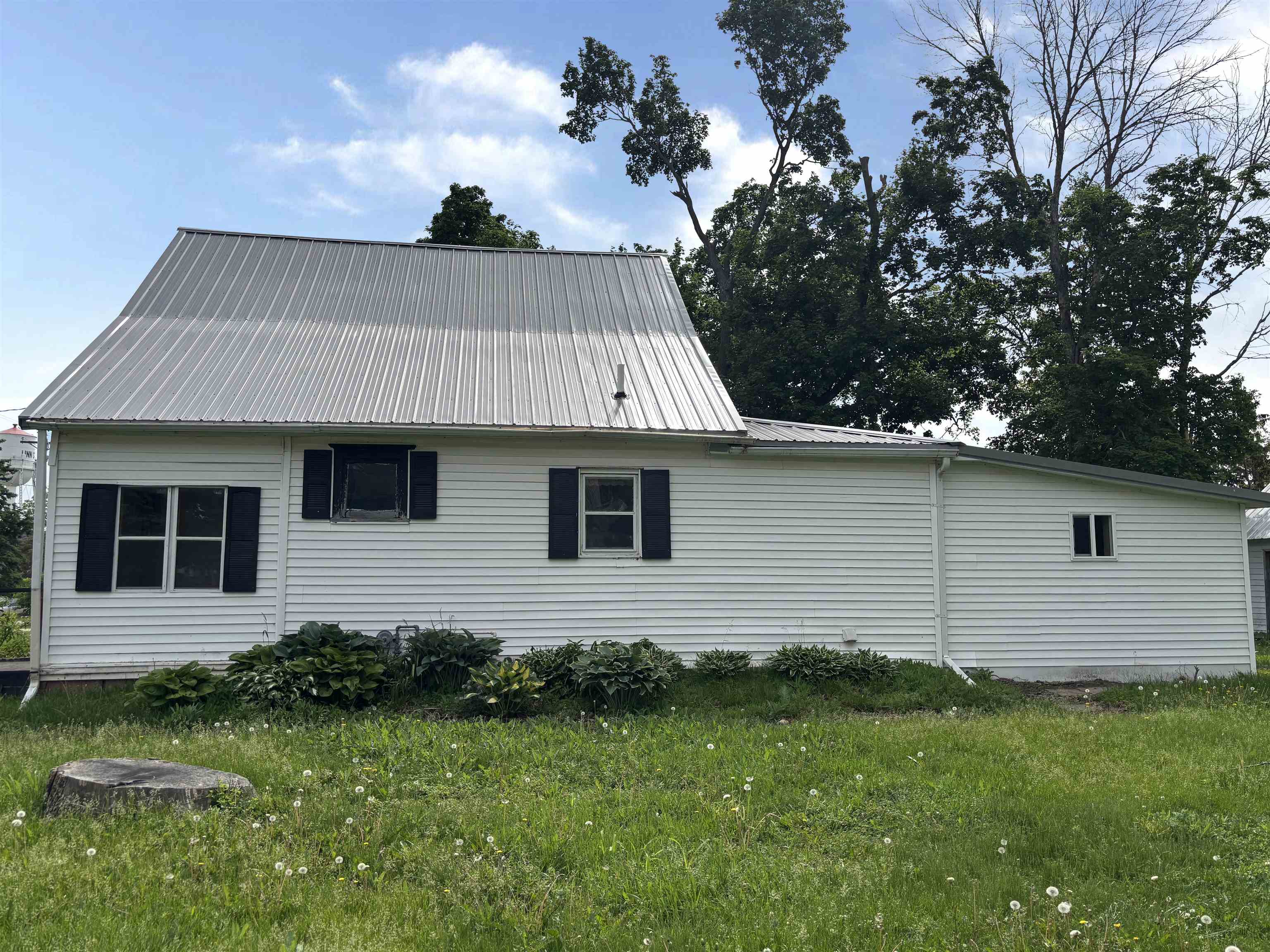 203 W High Street - Photo 2