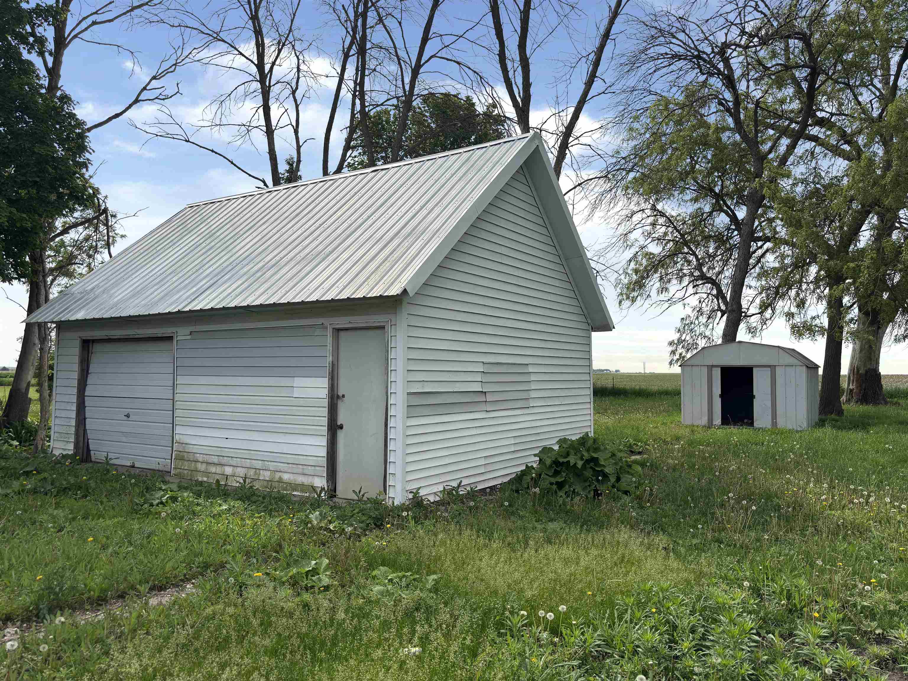 203 W High Street - Photo 3