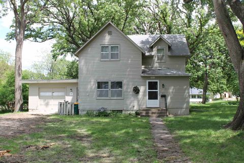 1911 Boston Avenue, Spirit Lake, IA 51360 - MLS#: 240576