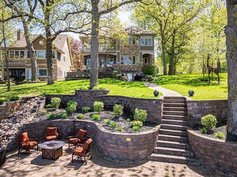 Photo of 15941 Lakeshore Drive, Spirit Lake, IA 51360 (MLS # 260377)