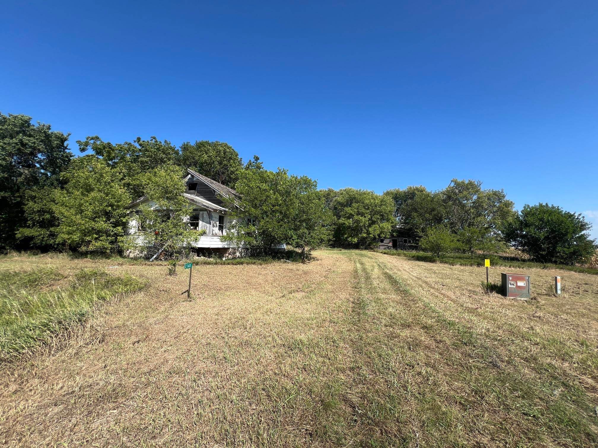2160 130th Avenue - Photo 2
