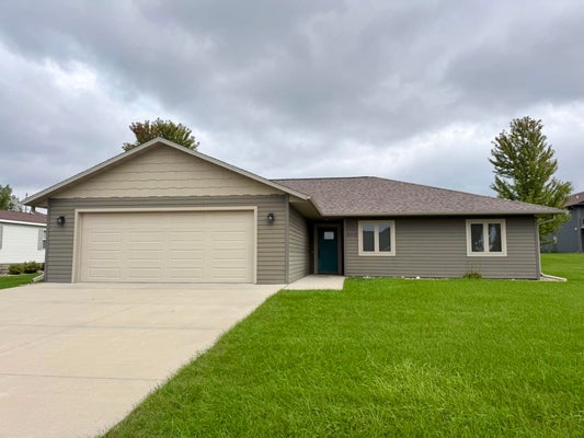 810 LAKEVIEW DR # 159, ARNOLDS PARK, IA 51331 - Image cc4f45535570bfd69206da7dc67deb1e/681896940