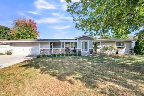 Photo of 1500 15th Street, Milford, IA 51351 (MLS # 251324)
