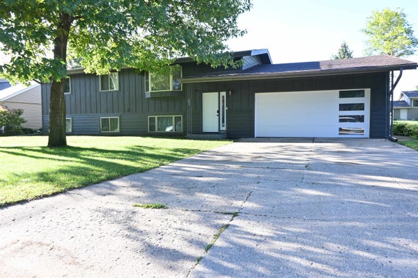 300 9TH ST SW, SPENCER, IA 51301 - Image d5b1c5b5d5dfaaab9bb2864f7663f2f6/3569105596