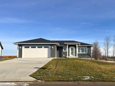 Photo of 117 Nolan Drive, Emmetsburg, IA 50536 (MLS # 251576)
