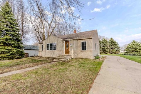 Photo of 314 E 5th St St, Lake Park, IA 51347 (MLS # 260279)