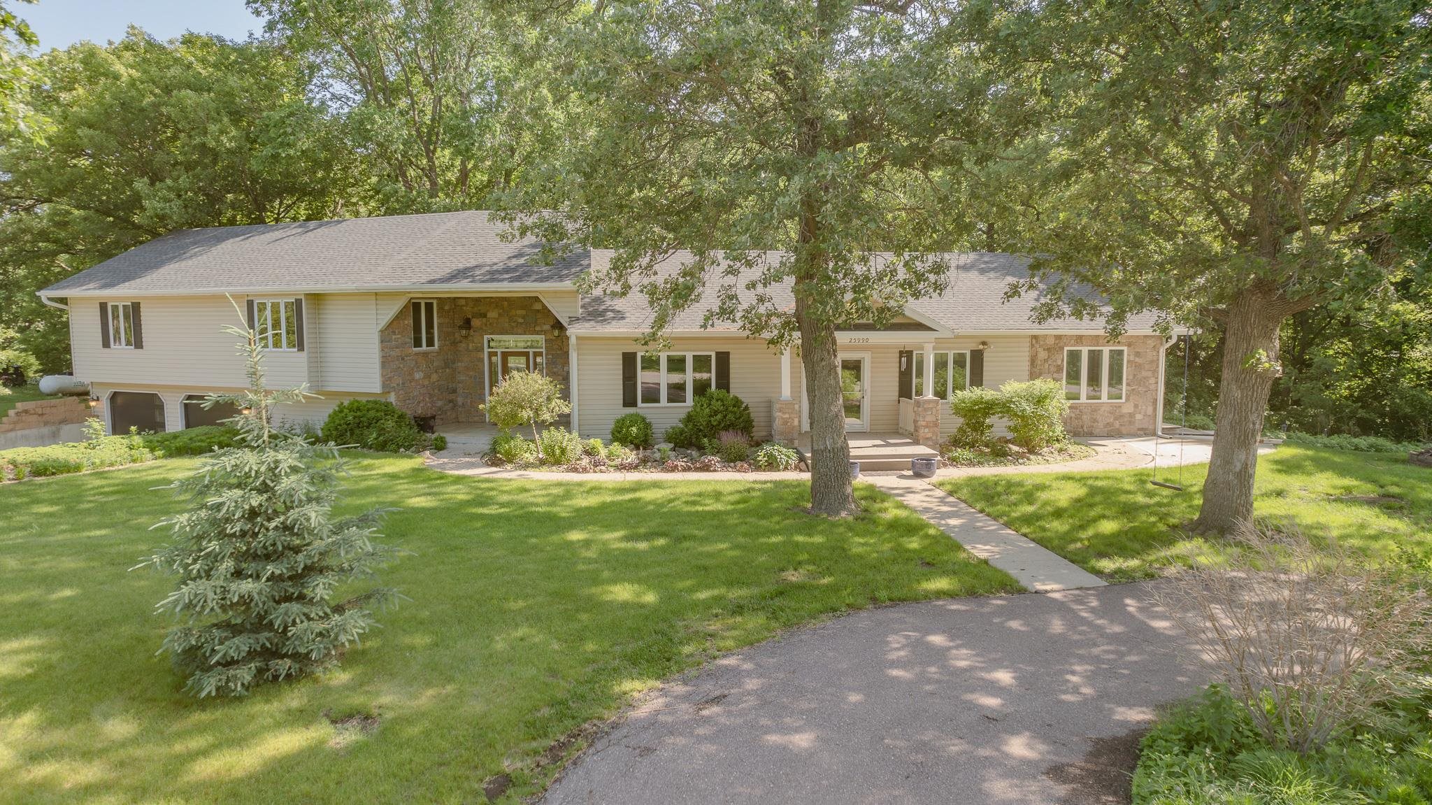 Photo 1 of 48 — 25990 Woodside Ct., Spirit Lake, IA 51360
