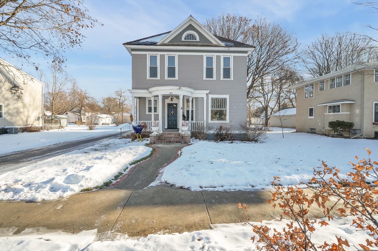 Photo 1 of 54 — 602 N 7th Street, Estherville, IA 51334