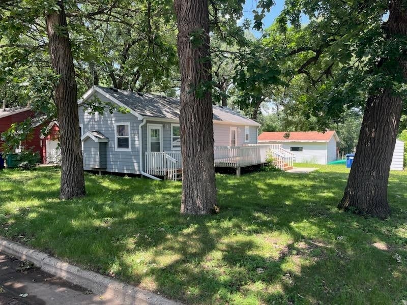 210 19th Street - Photo 2