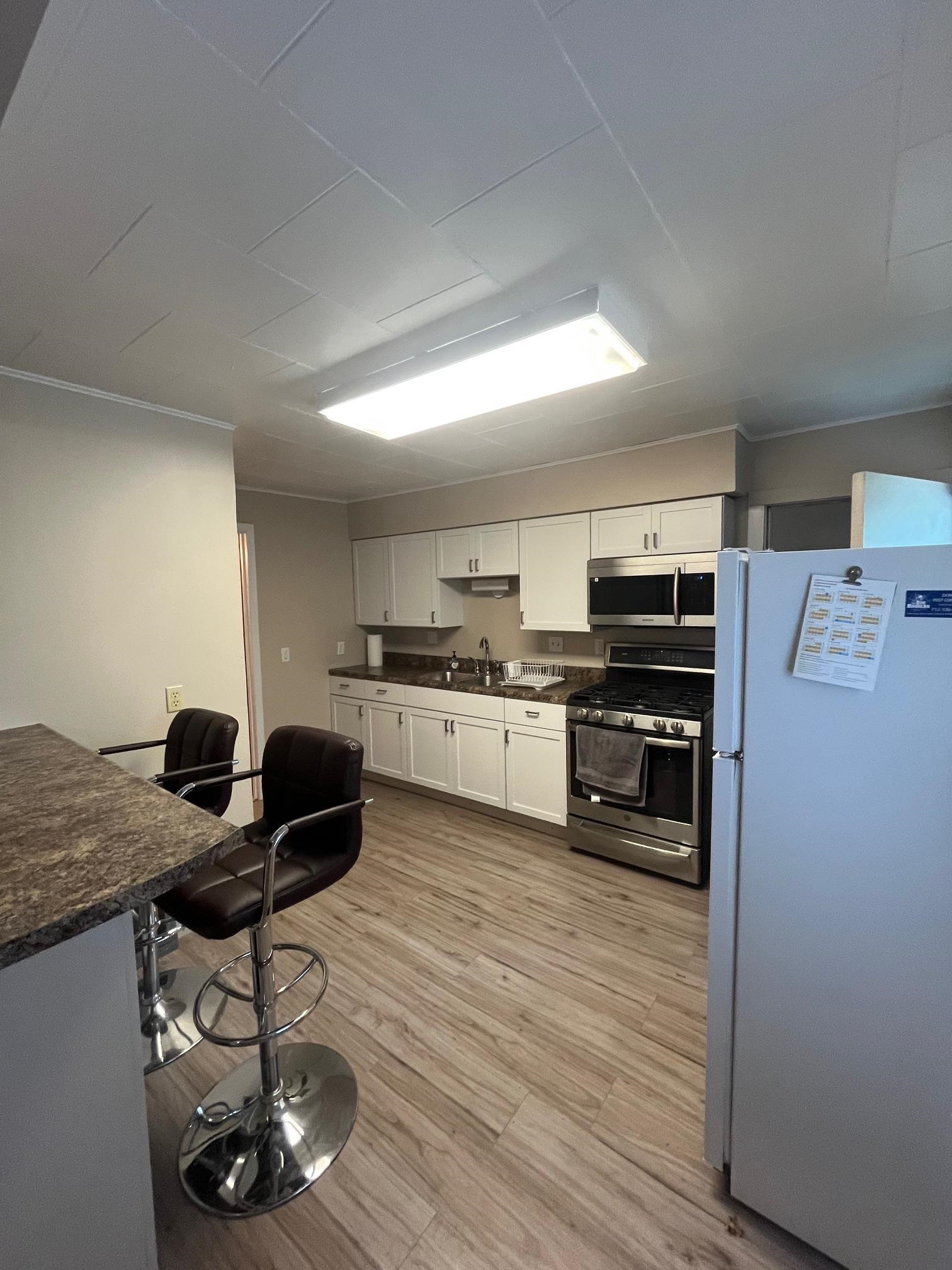 210 19th Street - Photo 4