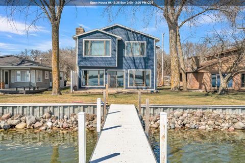 Photo of 2209 Lakeshore Drive, Wahpeton, IA 51351 (MLS # 251681)