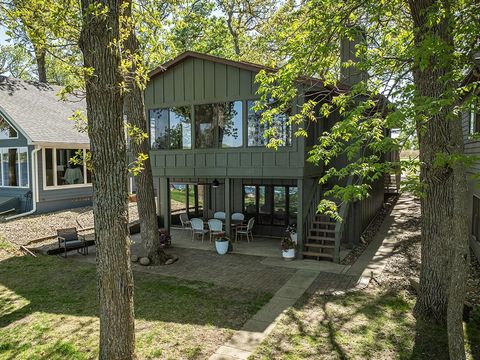 Photo of 2902 Manhattan Boulevard, Wahpeton, IA 51360 (MLS # 250585)